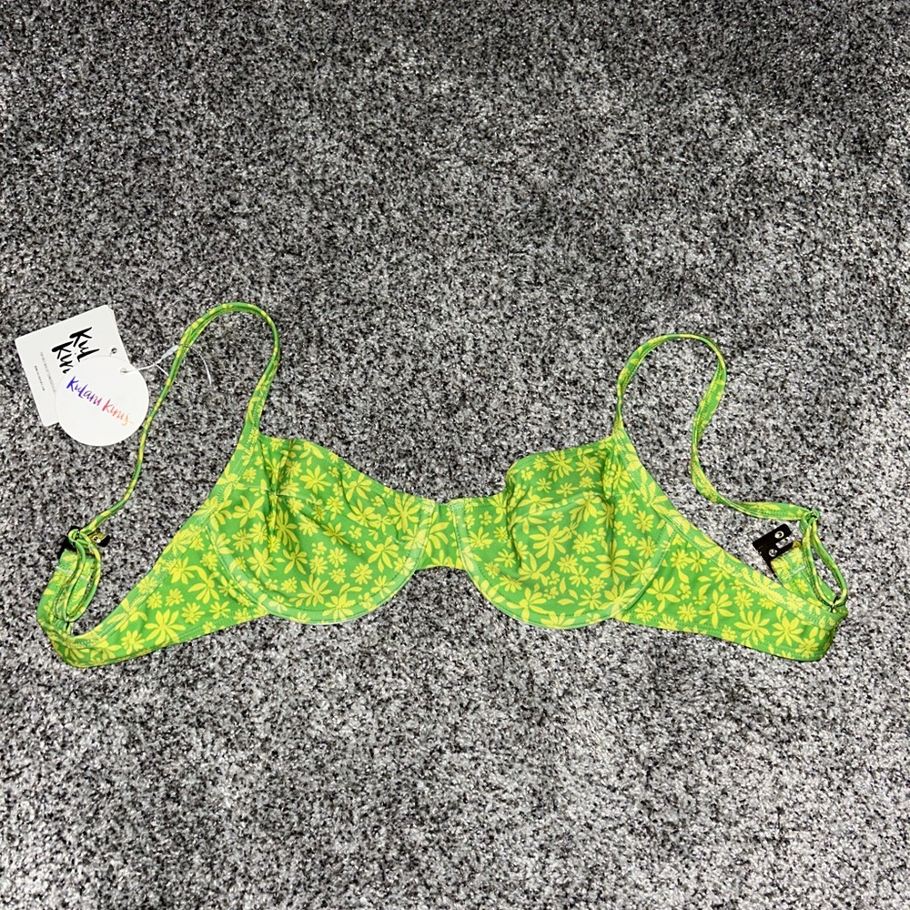 NWT Lime Green Floral Bikini Top